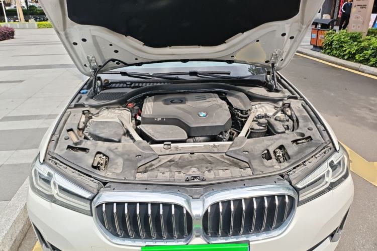 Used BMW 5 Series 2021 530Li Leading Luxury Package Engine Bay