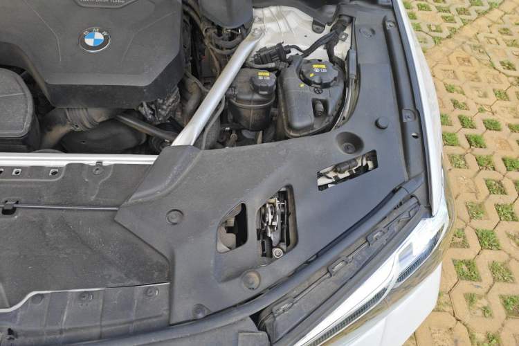 Used BMW 5 Series 2021 530Li Leading Model M Sport Package Engine Bay Left