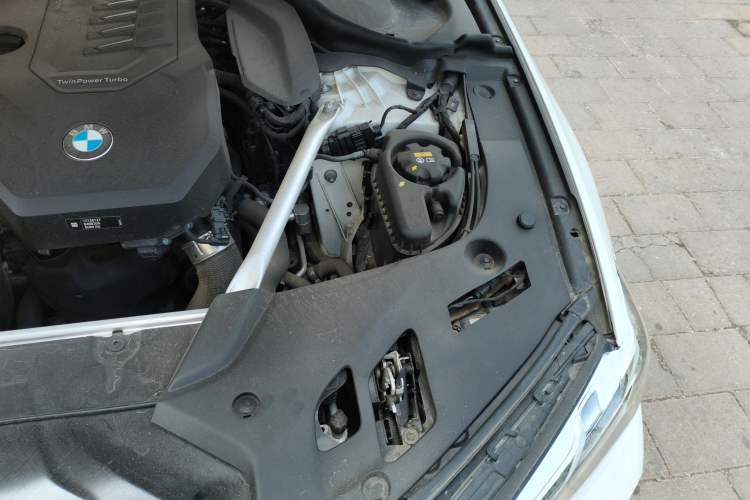 Used BMW 5 Series 2021 525i M Sport Package Engine Bay Left