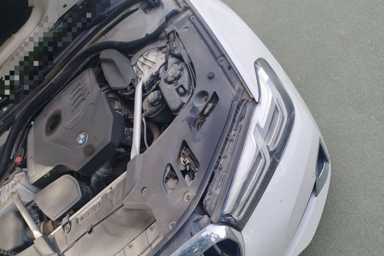 Used BMW 5 Series 2021 530Li Luxury Edition Premium Package Engine Bay Left