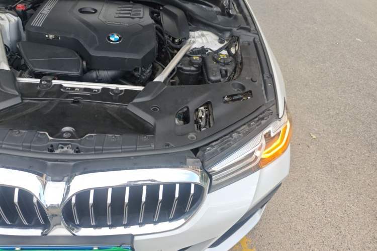 Used BMW 5 Series 2021 530Li Leading Model M Sport Package Engine Bay Left