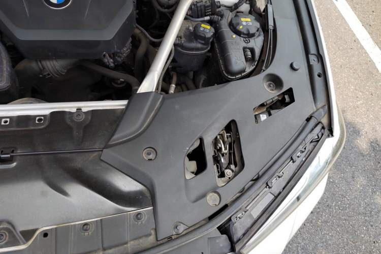 Used BMW 5 Series 2021 530Li Leading Model M Sport Package Engine Bay Left