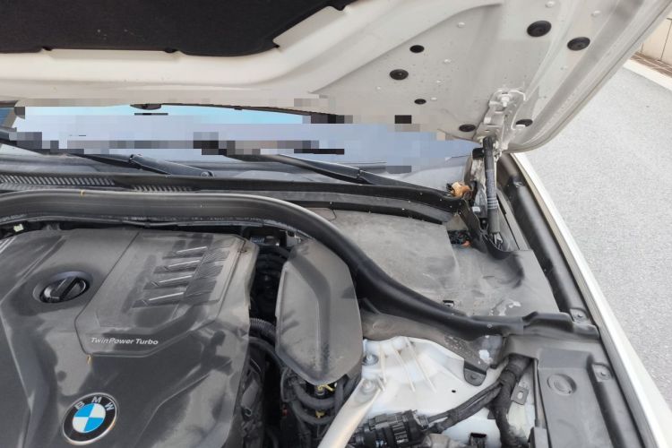 Used BMW 5 Series 2021 530Li Leading Luxury Package Engine Bay Left