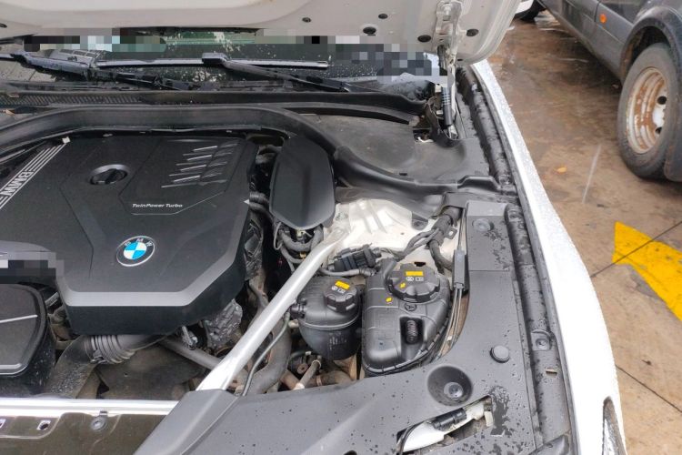 Used BMW 5 Series 2021 530Li Luxury Edition M Sport Package Engine Bay Left