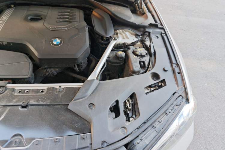 Used BMW 5 Series 2021 530Li Leading Model M Sport Package Engine Bay Left