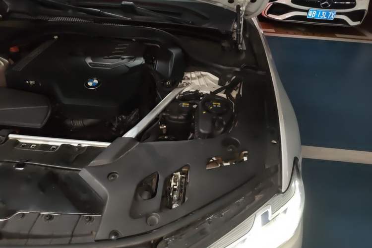 Used BMW 5 Series 2021 530Li Leading Luxury Package Engine Bay Left