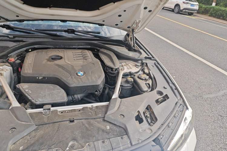 Used BMW 5 Series 2021 530Li Leading Model M Sport Package Engine Bay Left