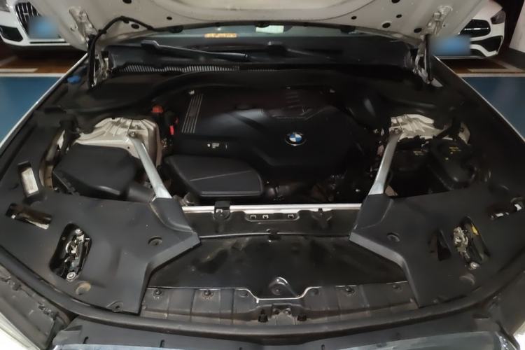 Used BMW 5 Series 2021 530Li Leading Luxury Package Engine Bay