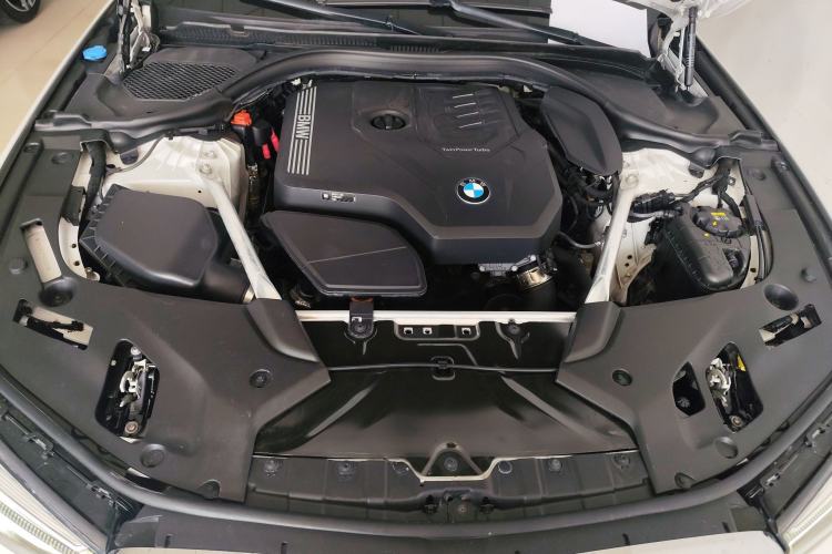 Used BMW 5 Series 2021 525Li Luxury Package Engine Bay