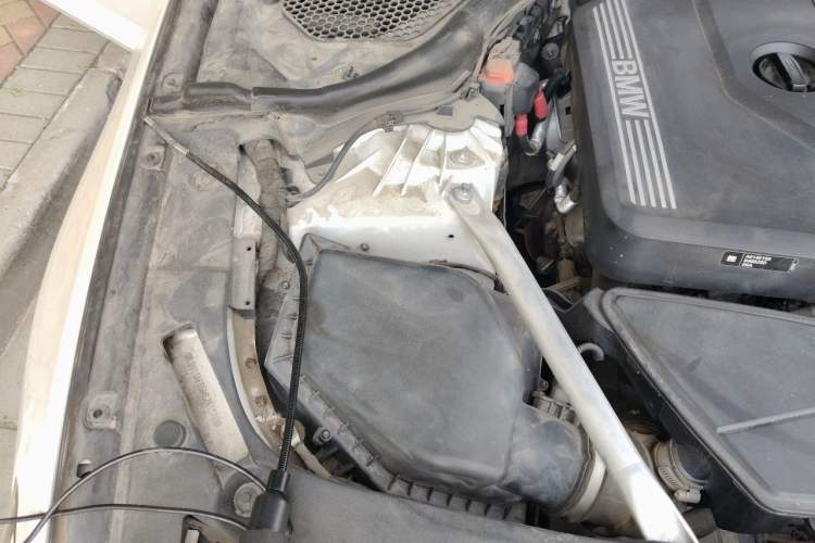 Used BMW 5 Series 2021 530Li Executive M Sport Package Engine Bay Right
