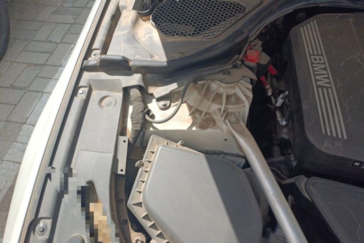 Used BMW 5 Series 2021 530Li Luxury Edition M Sport Package Engine Bay Right