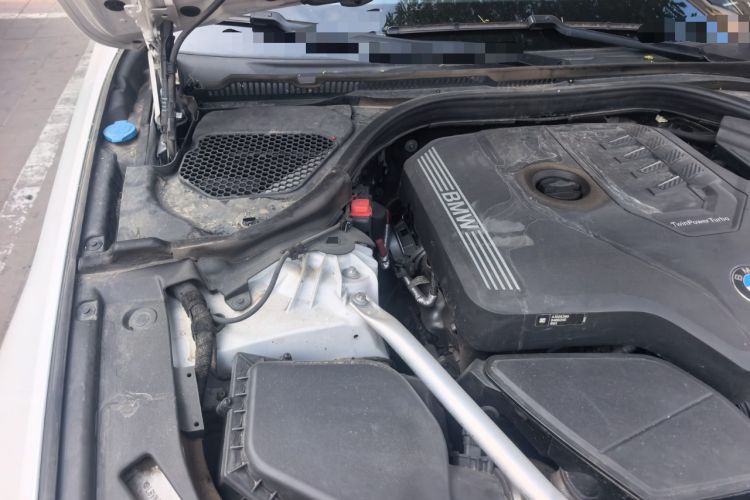 Used BMW 5 Series 2021 530Li Leading Luxury Package Engine Bay Right