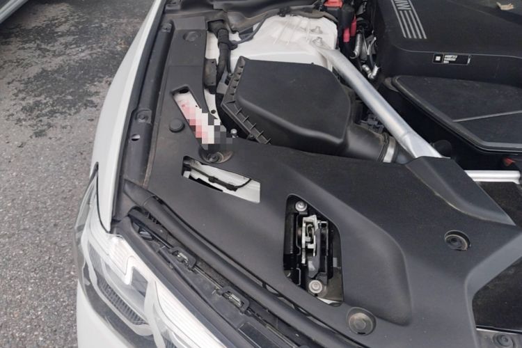 Used BMW 5 Series 2021 530Li Luxury Edition M Sport Package Engine Bay Right