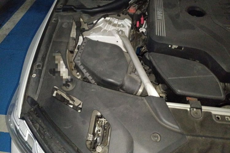 Used BMW 5 Series 2021 Restyled 530Li Luxury Edition M Sport Package Engine Bay Right