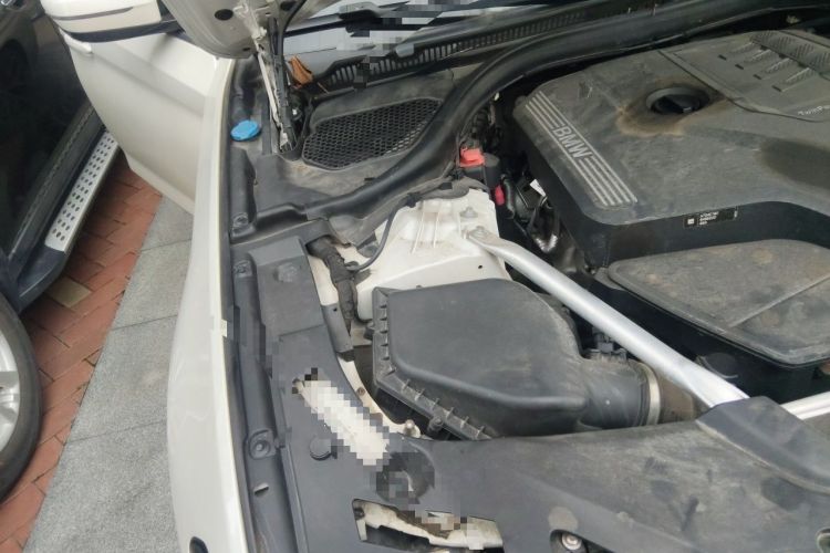 Used BMW 5 Series 2021 530Li Luxury Edition M Sport Package Engine Bay Right