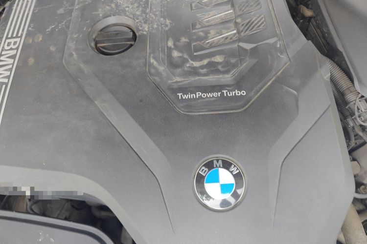 Used BMW 5 Series 2021 Facelifted 530Li Leading Edition M Sport Package Engine Bay