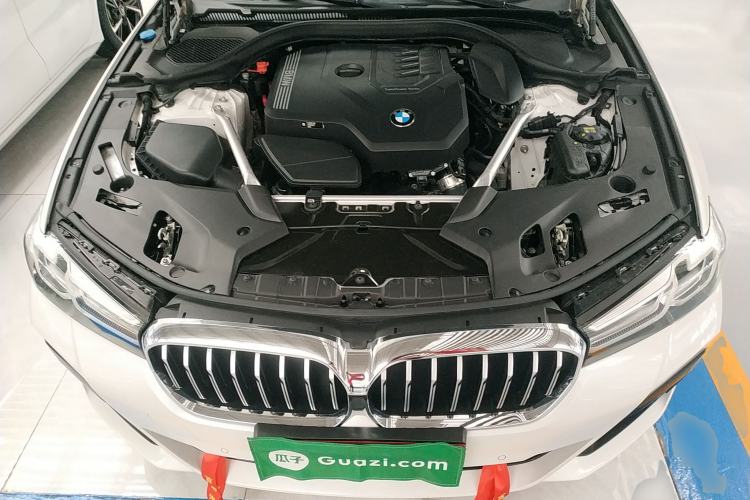 Used BMW 5 Series 2021 525Li M Sport Package Engine Bay