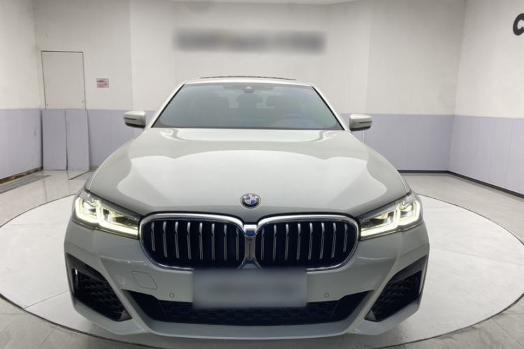 Used BMW 5 Series 2021 Facelifted 530Li Leading Edition M Sport Package Exterior 1