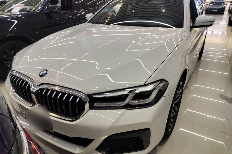 Used BMW 5 Series 2021 525i M Sport Package Exterior 1