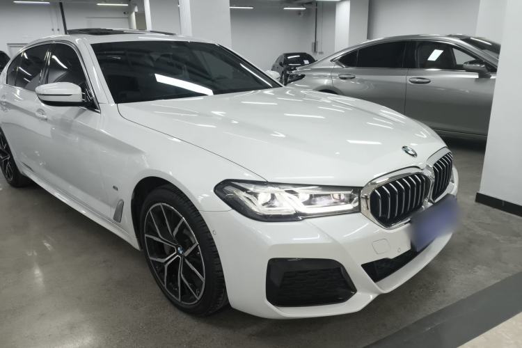 Used BMW 5 Series 2021 Restyled 530Li Luxury Edition M Sport Package Exterior 1