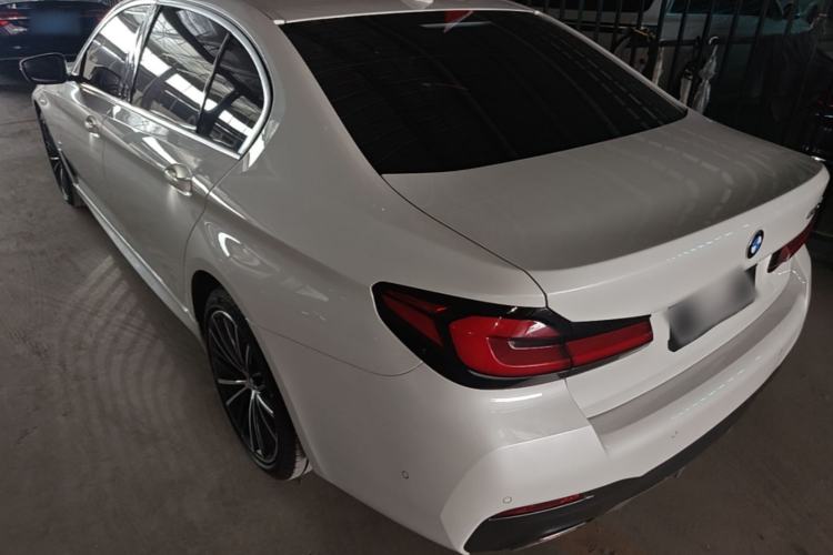 Used BMW 5 Series 2021 530Li Leading Model M Sport Package Exterior 2