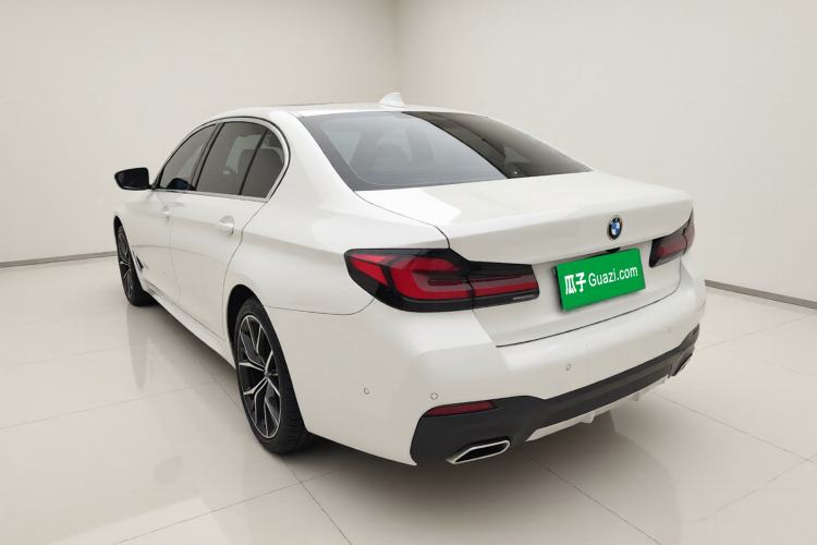 Used BMW 5 Series 2021 Restyled 530Li Luxury Edition M Sport Package Exterior 2