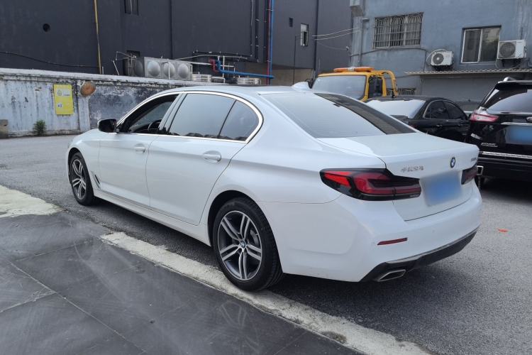 Used BMW 5 Series 2021 530Li Leading Luxury Package Exterior 2