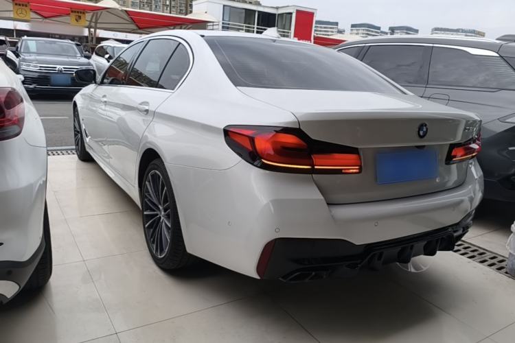 Used BMW 5 Series 2021 530Li Leading Model M Sport Package Exterior 2