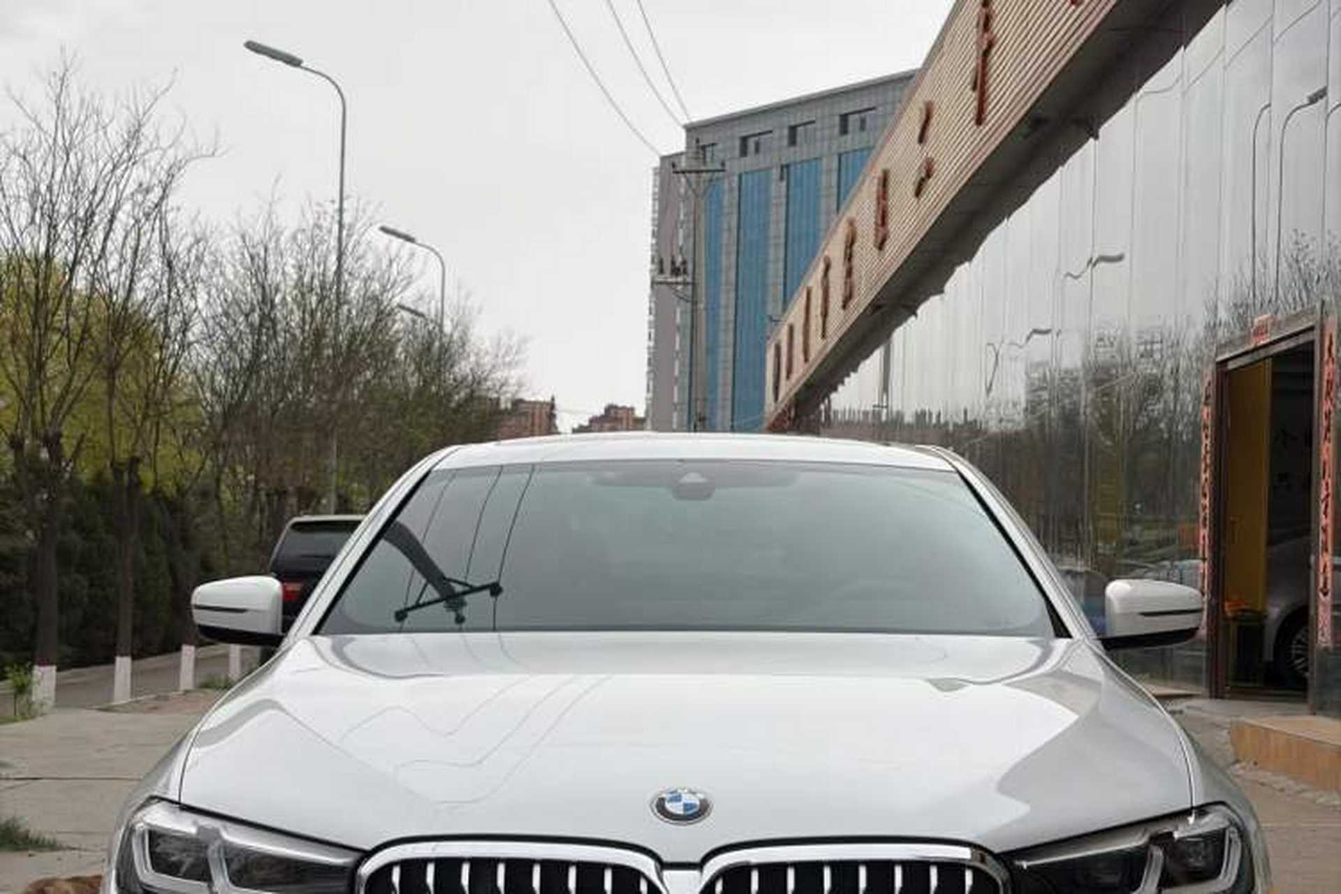 Used BMW 5 Series 2021 525Li M Sport Package Exterior 3