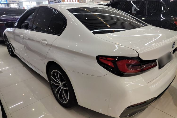 Used BMW 5 Series 2021 525i M Sport Package Exterior 3