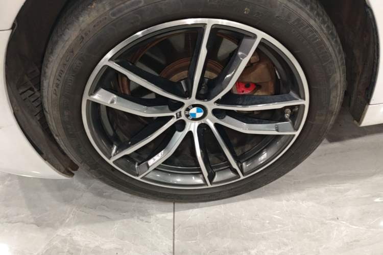 Used BMW 5 Series 2021 525Li M Sport Package Exterior 3