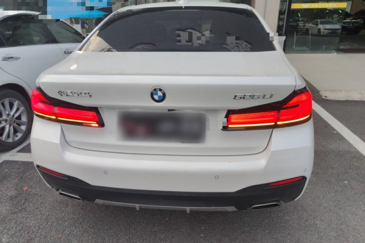 Used BMW 5 Series 2021 Facelifted 525Li M Sport Package Exterior 4