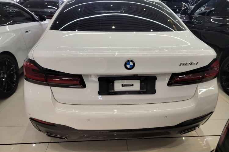 Used BMW 5 Series 2021 525i M Sport Package Exterior 4