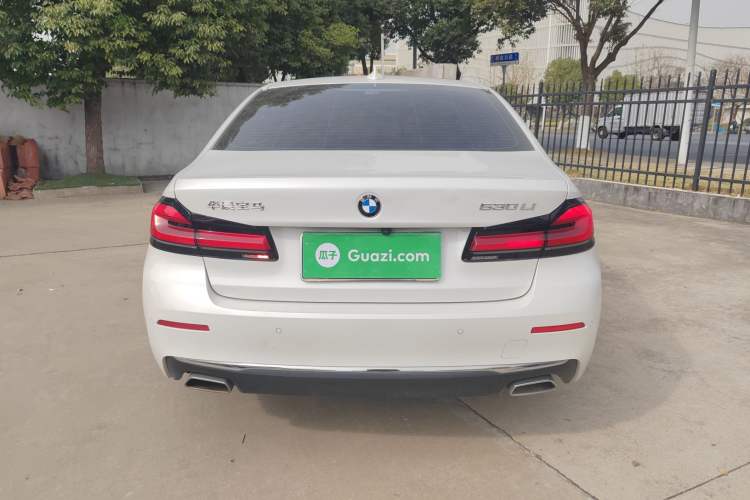 Used BMW 5 Series 2021 Restyled 530Li Leading Edition Luxury Package Exterior 4