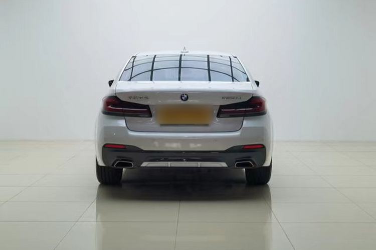 Used BMW 5 Series 2021 Facelifted 525Li M Sport Package Exterior 4