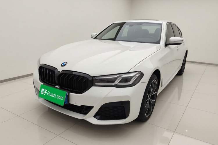 Used BMW 5 Series 2021 Restyled 530Li Luxury Edition M Sport Package Exterior 5