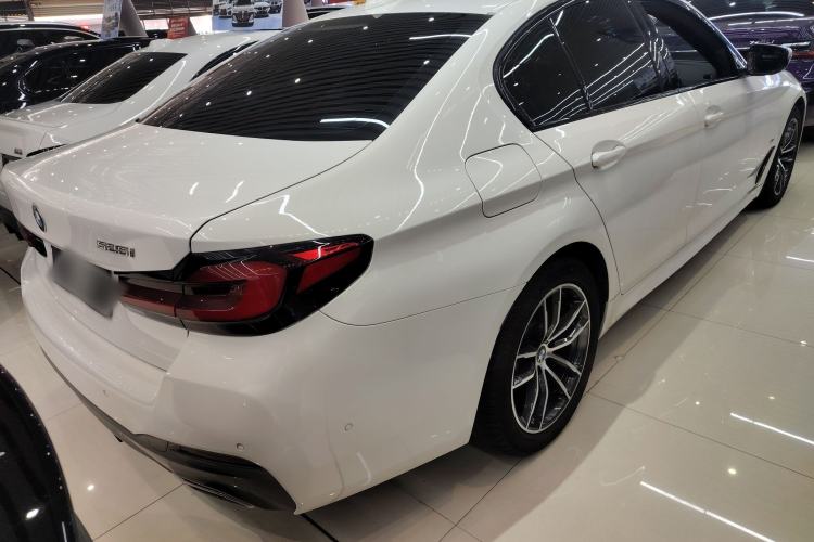 Used BMW 5 Series 2021 525i M Sport Package Exterior 5