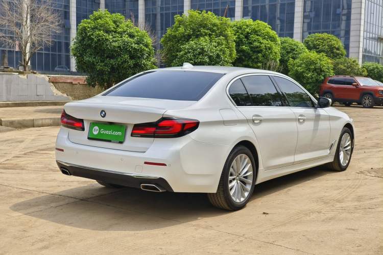 Used BMW 5 Series 2021 Updated Version 525Li Luxury Package Exterior 6