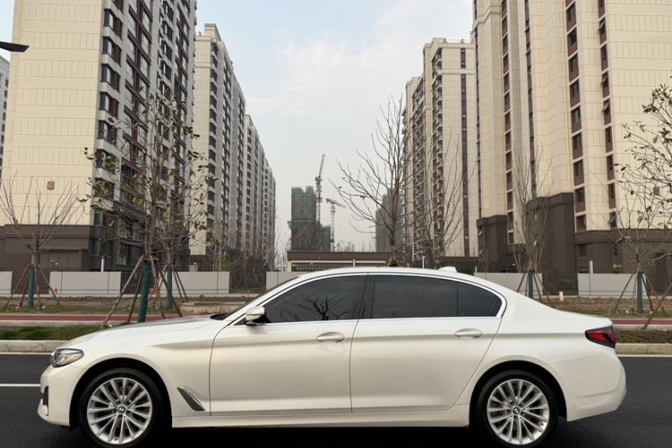 Used BMW 5 Series 2021 525Li Luxury Package Exterior 7