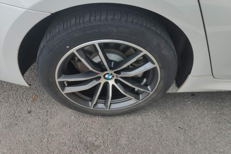 Used BMW 5 Series 2021 Facelifted 525Li M Sport Package Exterior 8