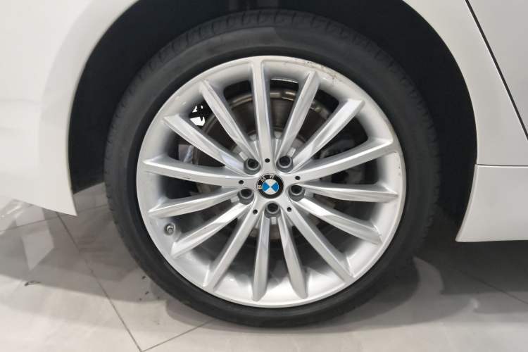 Used BMW 5 Series 2021 Updated 530Li Luxury Package Premium Edition Exterior 8