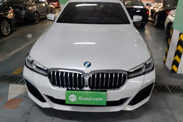 Used BMW 5 Series 2021 525Li M Sport Package Front