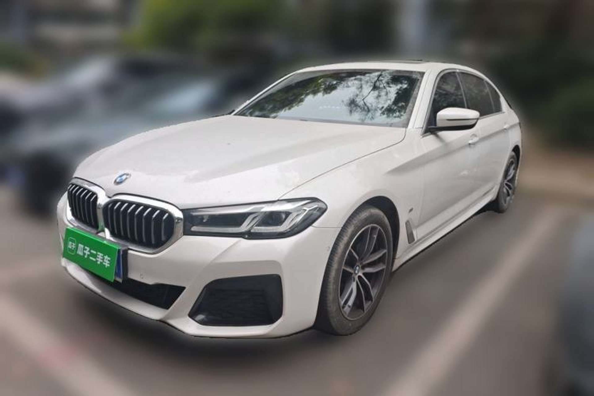 Used BMW 5 Series 2021 525Li M Sport Package Front Left 45 Deg