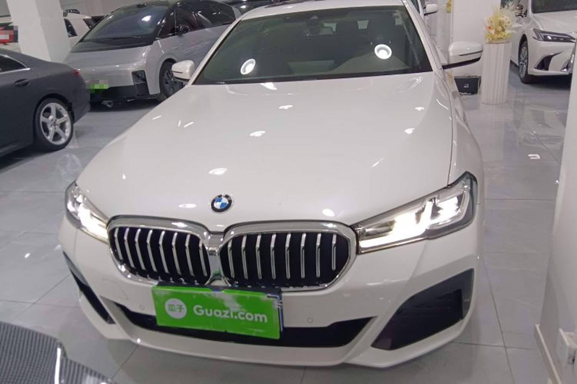 Used BMW 5 Series 2021 525Li M Sport Package Front