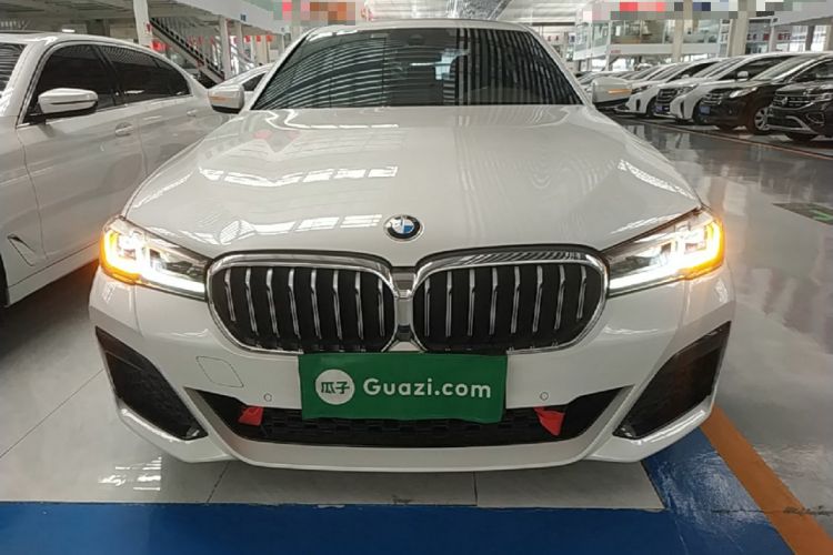 Used BMW 5 Series 2021 525Li M Sport Package Front