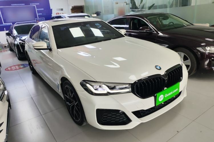Used BMW 5 Series 2021 530Li Luxury Edition M Sport Package Front Right 45 Deg