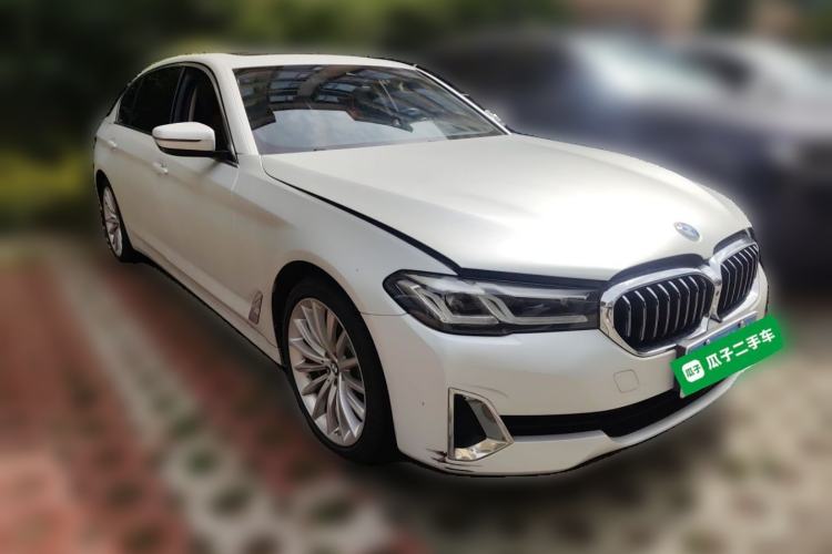 Used BMW 5 Series 2021 530Li Luxury Edition Premium Package Front Right 45 Deg