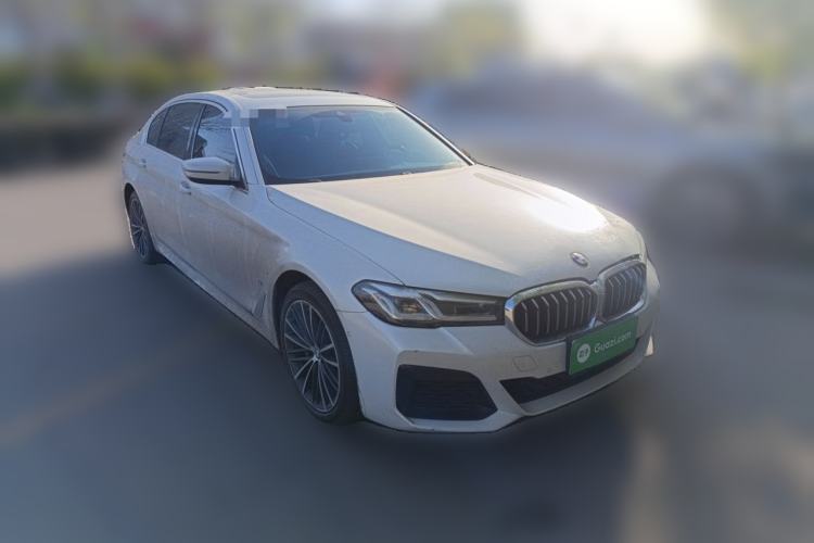 Used BMW 5 Series 2021 530Li Leading Model M Sport Package Front Right 45 Deg