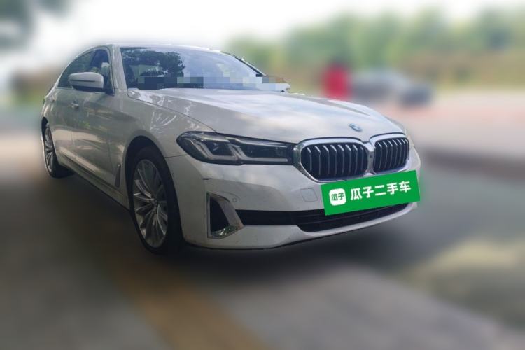 Used BMW 5 Series 2021 530Li Luxury Edition Premium Package Front Right 45 Deg