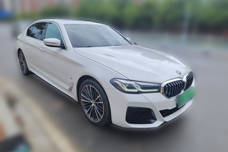 Used BMW 5 Series 2021 530Li Leading Model M Sport Package Front Right 45 Deg